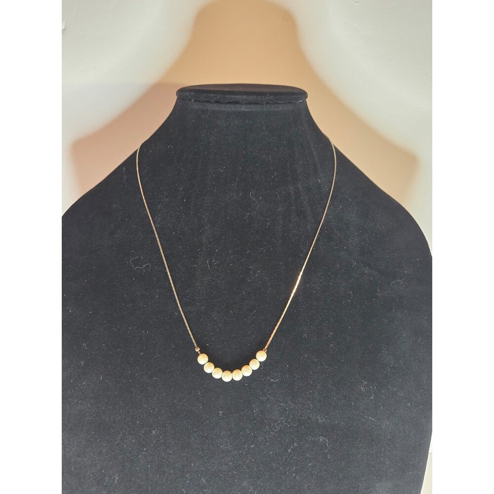 Gold Tone Necklace with Faux Pearls